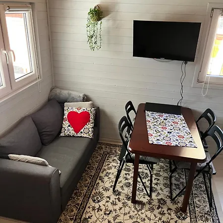 Nad Jeziorem 1 * Lubkowo